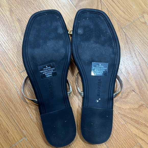 Express toe sandals black and gold - Picture 4 of 4